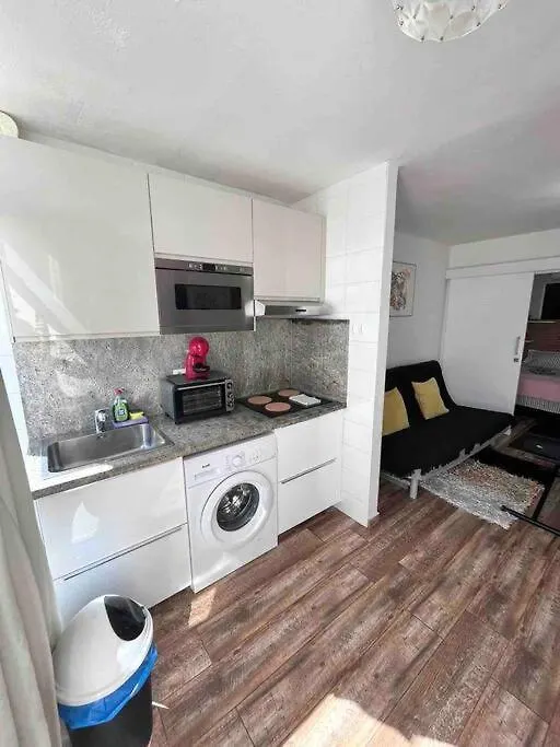 17 Puerto Del Carmen Blueshark Apartman 0*,